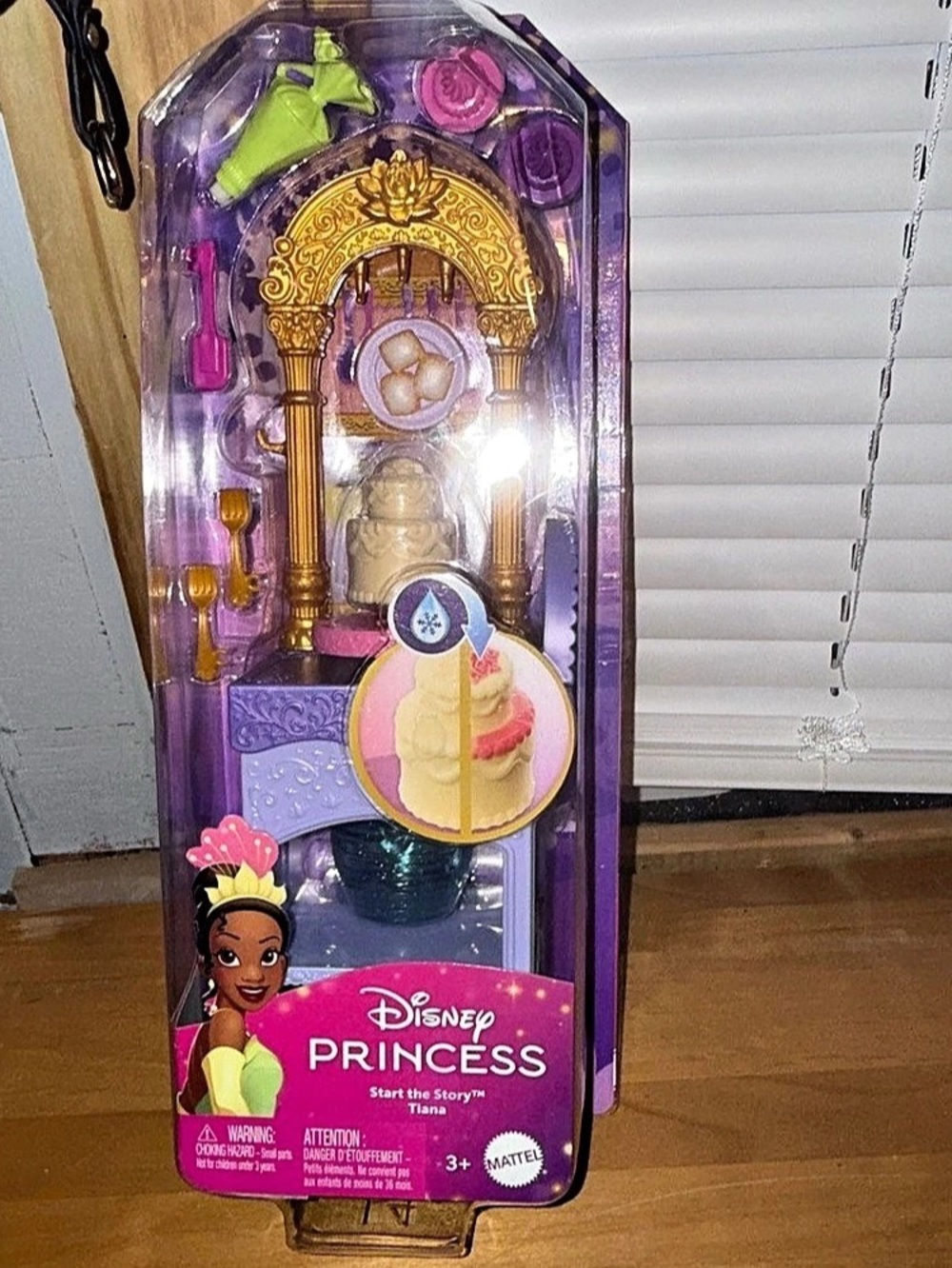 Disney Princess Tiana Start the Story Princess Doll Playset NWT